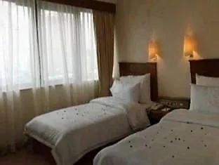Hotel Grand Continental Penang ジョージタウン 3*,